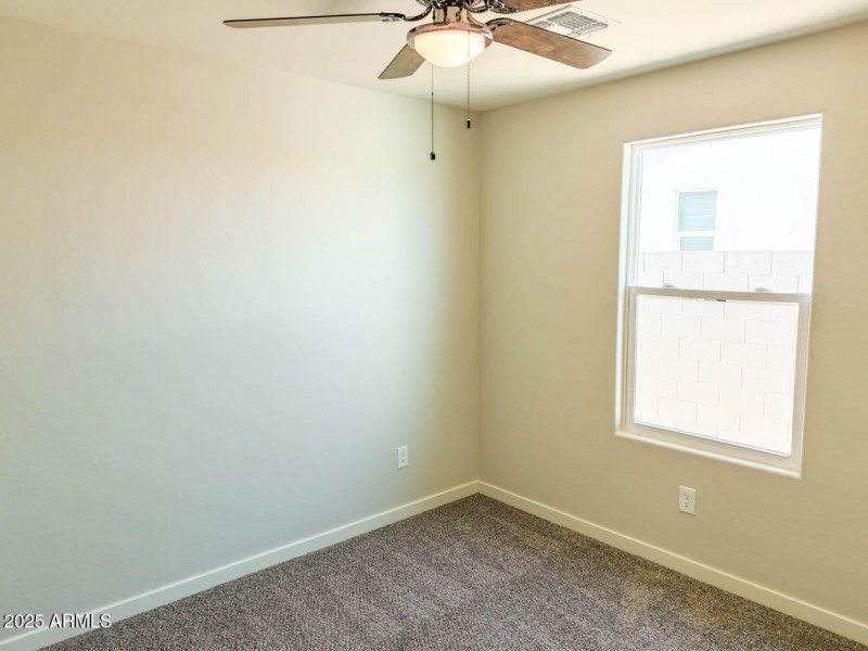 15438 Overfield-38