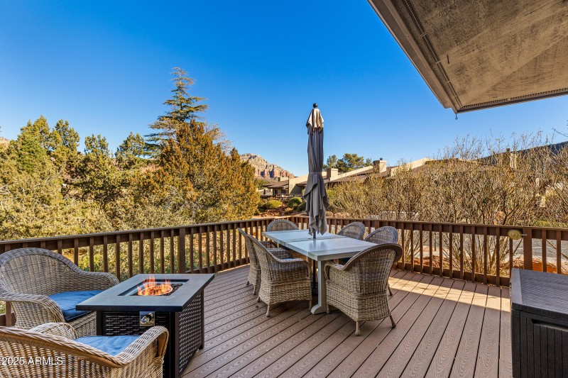 Spacious Deck