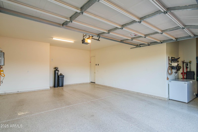 Garage Area