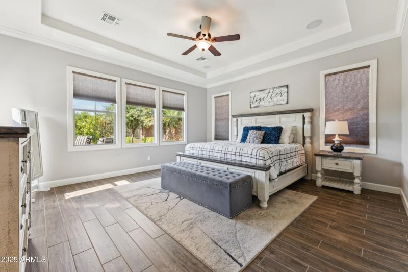 08-3920 E Aloe Pl - 1025-Edit