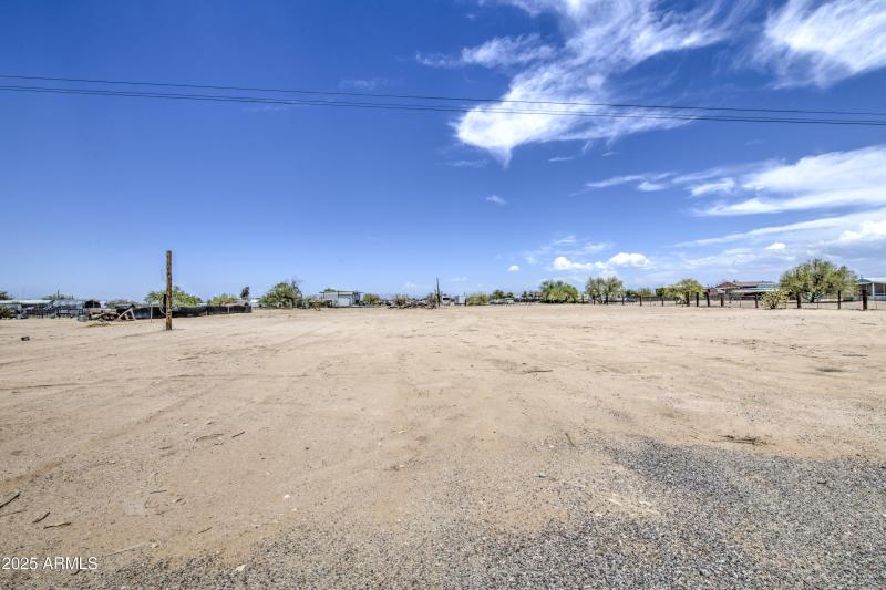 Lot 3