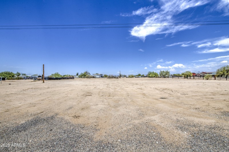 Lot 4