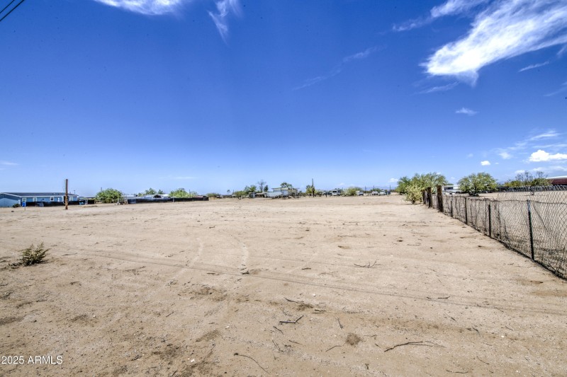 Lot 6