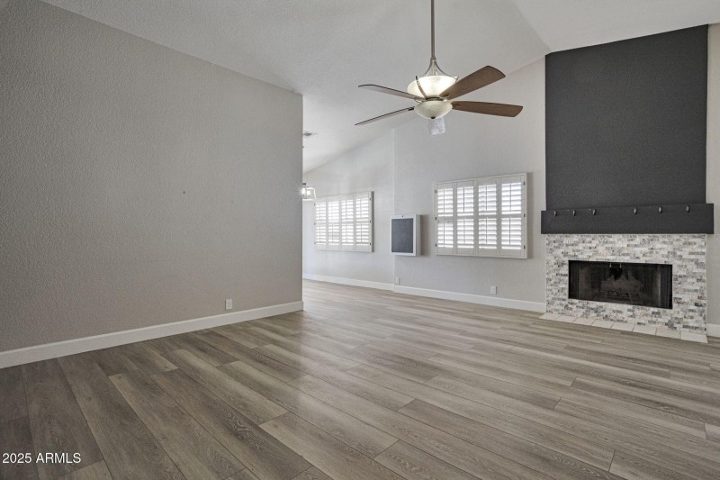 Great Room with Fireplace