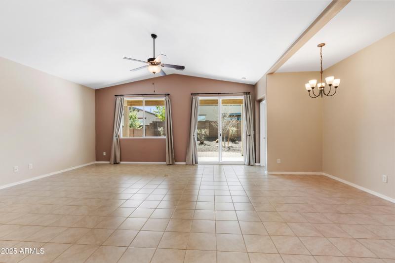 05-Dining Area & Living Room