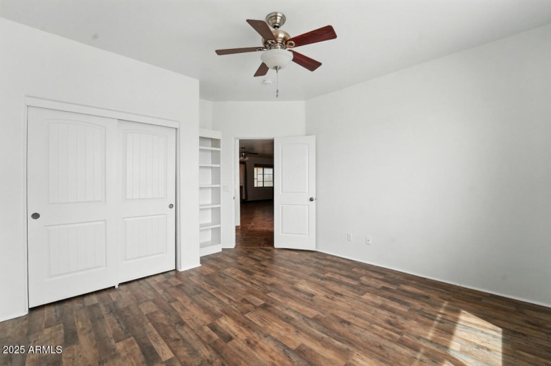 30420 N 231st Ave-08