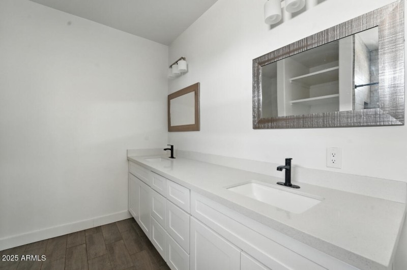 30420 N 231st Ave-23