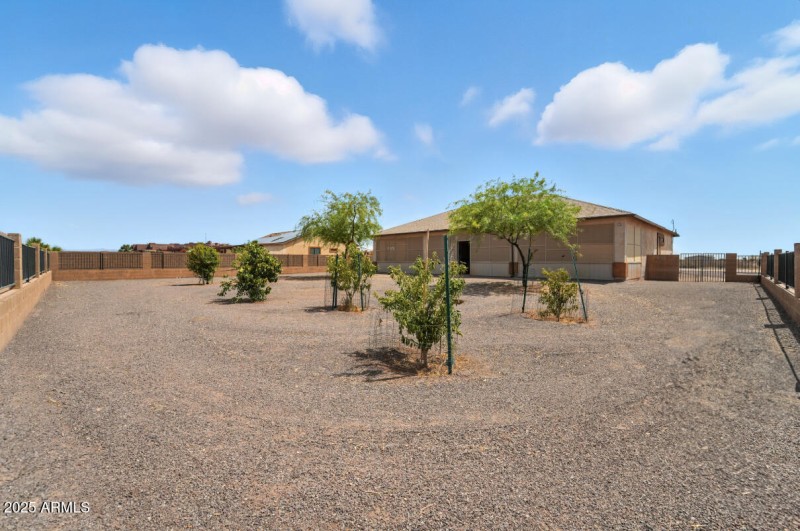 30420 N 231st Ave-29