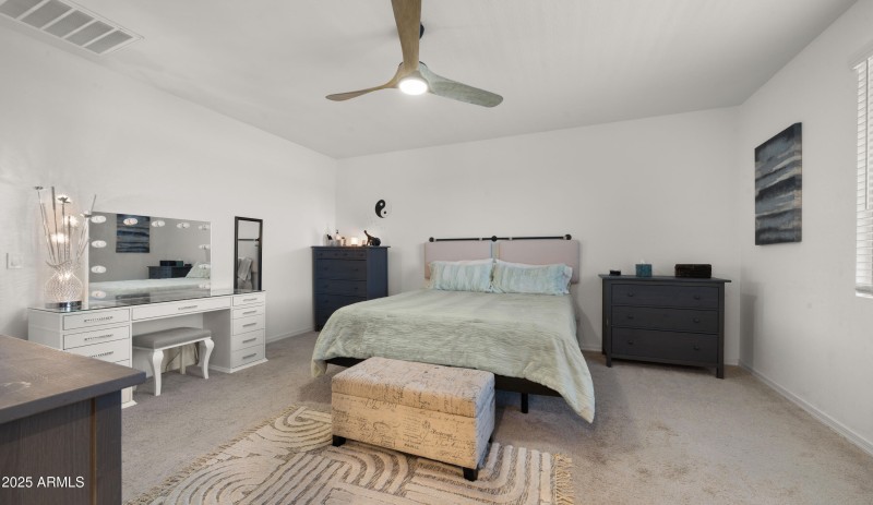 Primary Bedroom3