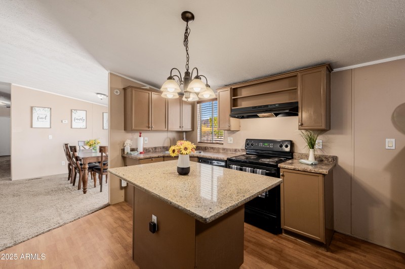 bonnie kitchen 4