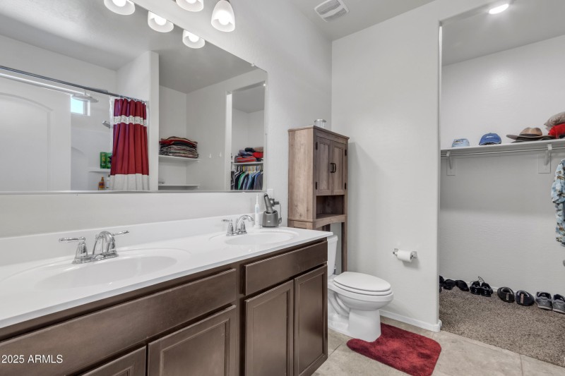 master bathroom photo 1