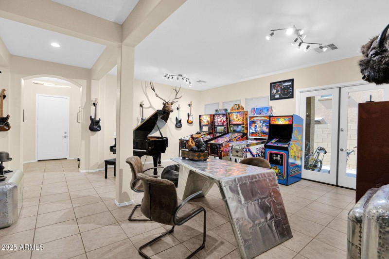 15-web-or-mls-P1268817