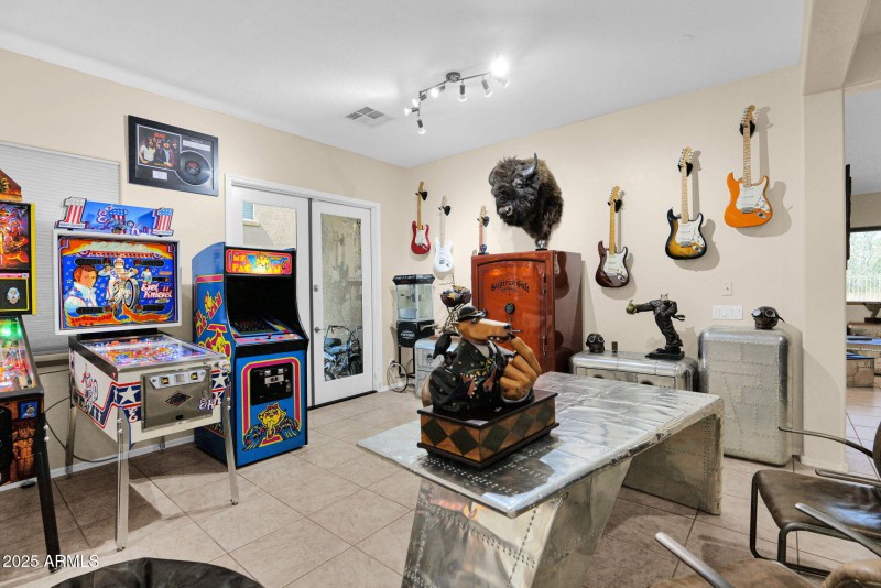 18-web-or-mls-P1268819
