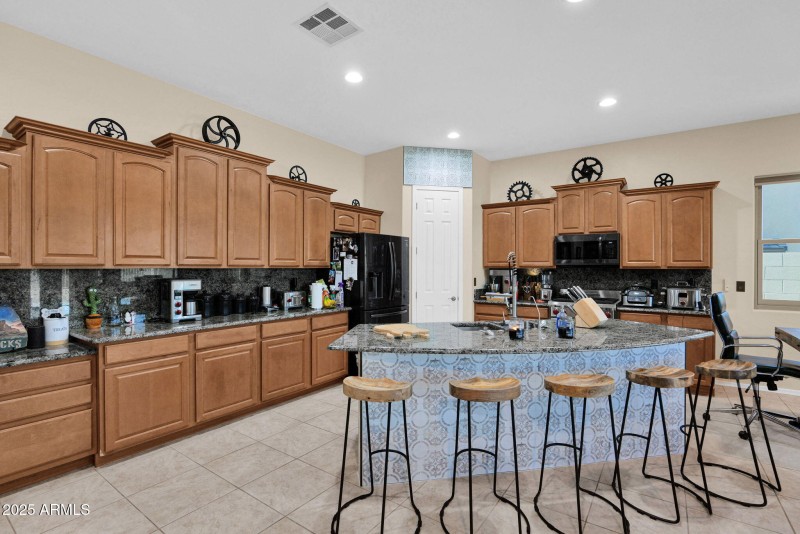 23-web-or-mls-P1268826