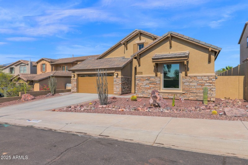 3-web-or-mls-P1268857