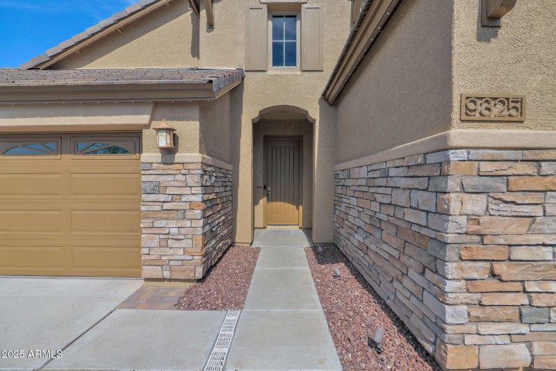 4-web-or-mls-P1268856