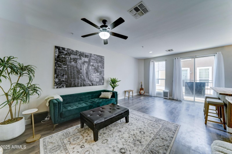 North-Phoenix-Epic-Townhome-13