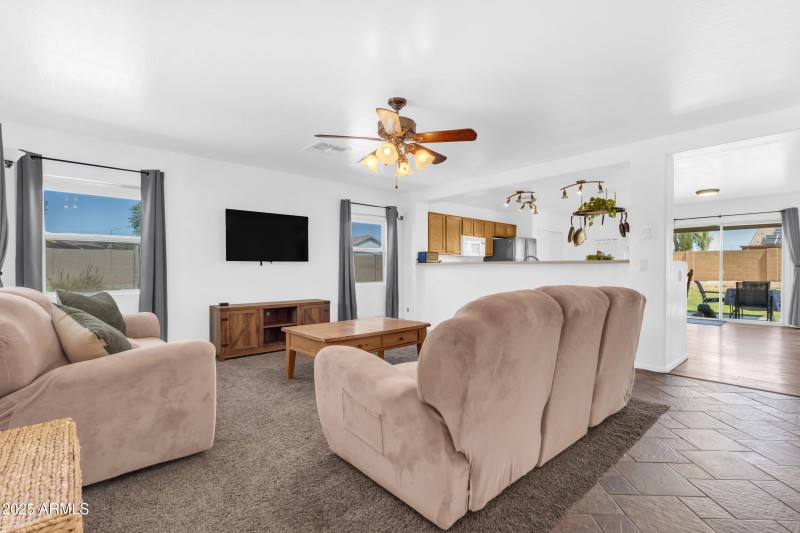 12638 W COLUMBINE DR, El Mirage