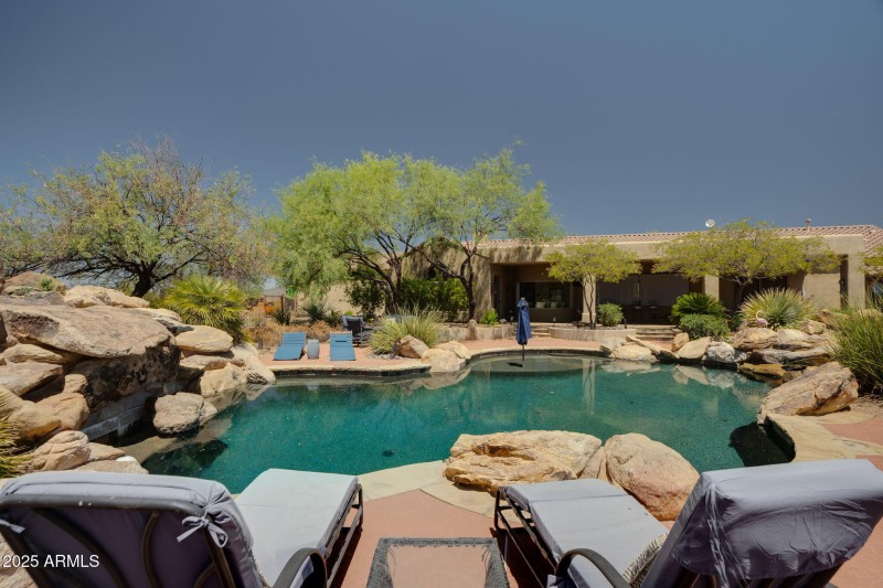 6611 Feel the Breeze