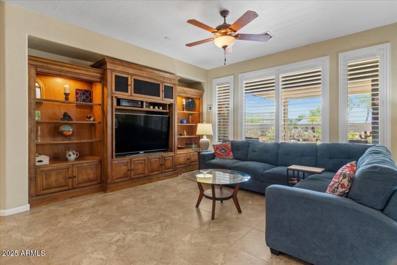 08-Living Room