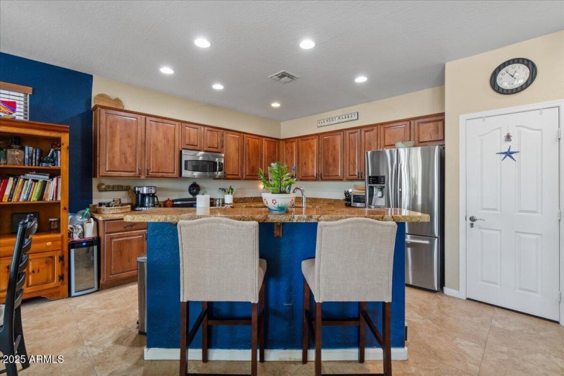 10-Kitchen
