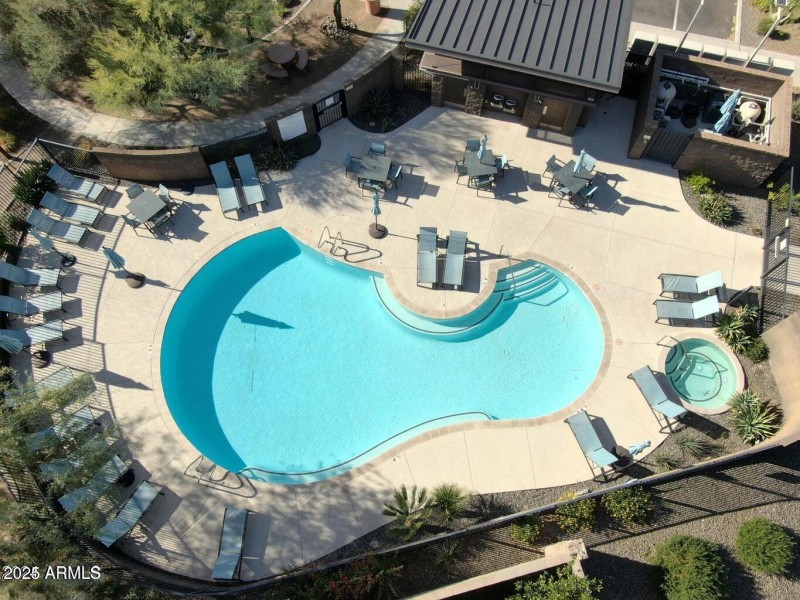 WR pool aerial