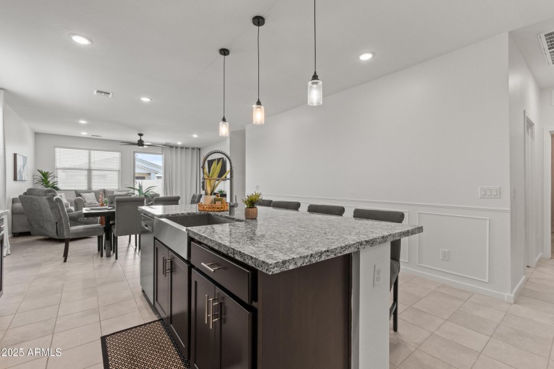 2898 kim dr-7