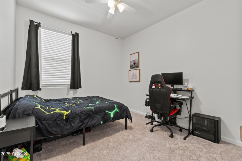2898 kim dr-27