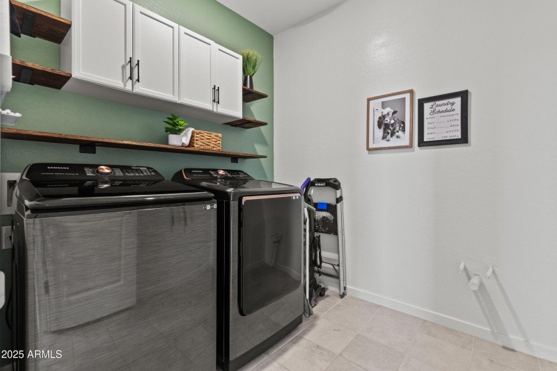 2898 kim dr-28