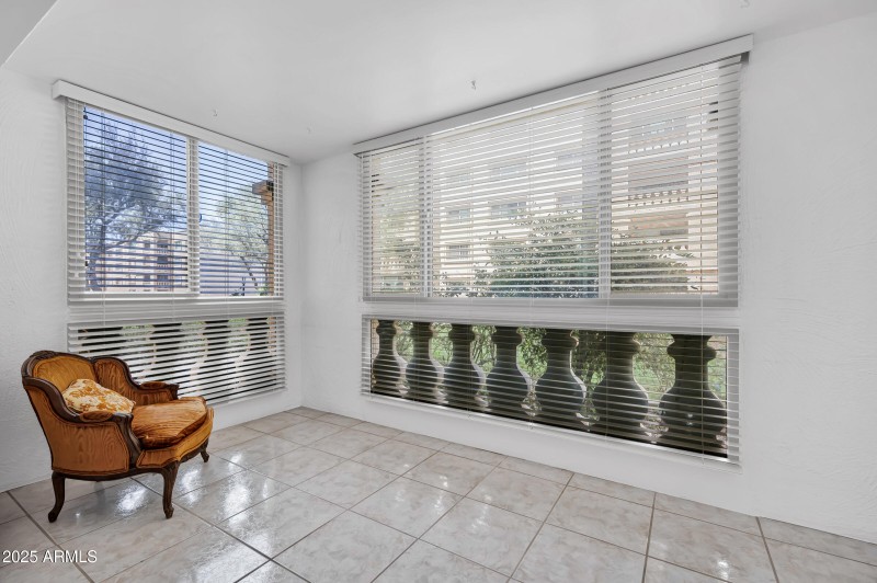 7930 E Camelback Rd unit 106-8