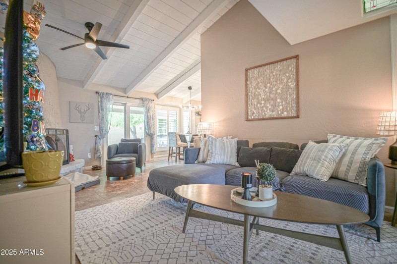 702 E Coral Gables Dr X-29