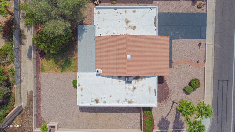 702 E Coral Gables Dr X-44