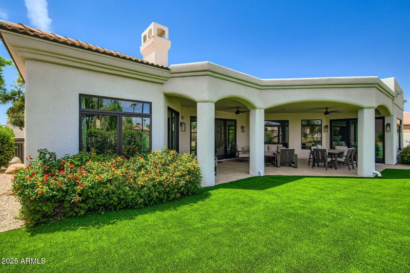 031 - 54 Exterior Rear