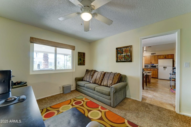 6033 E Colby St-18