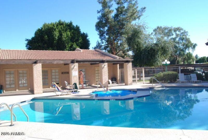 20130109233326929181000000-o