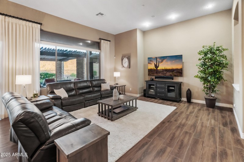 42421 N Back Creek Way-45