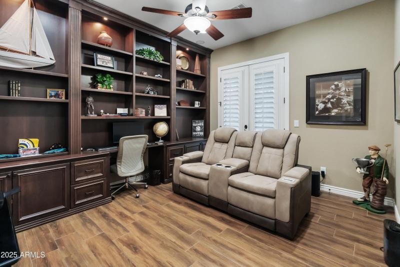 42421 N Back Creek Way-23