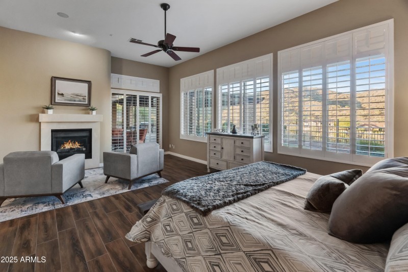 42421 N Back Creek Way-14