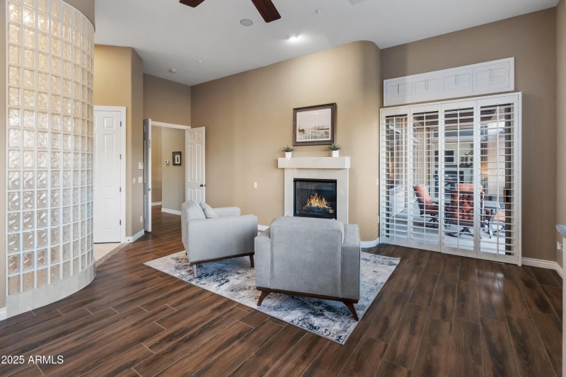 42421 N Back Creek Way-12