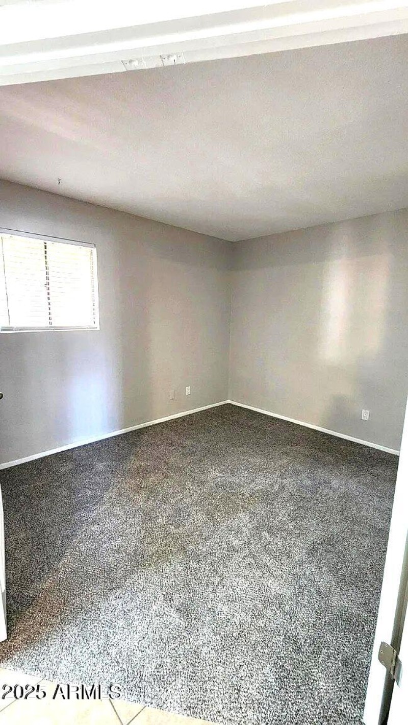 Qbedroom2