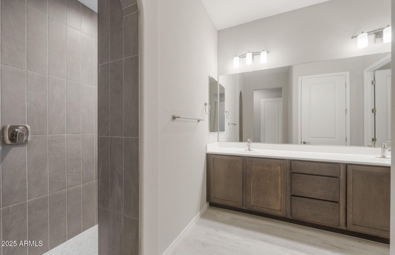 Owners Bath