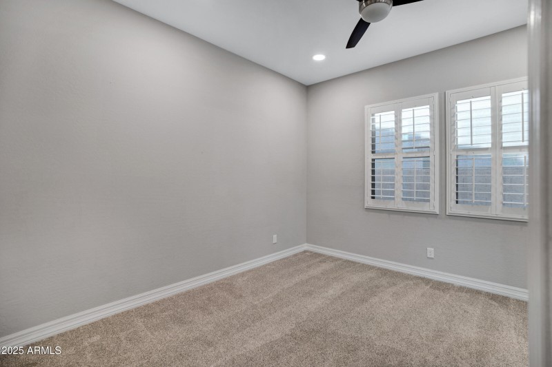 2027 E La Costa Ct-29