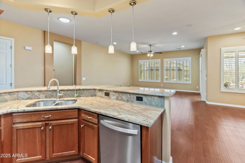 20506 N 271st Ave-30