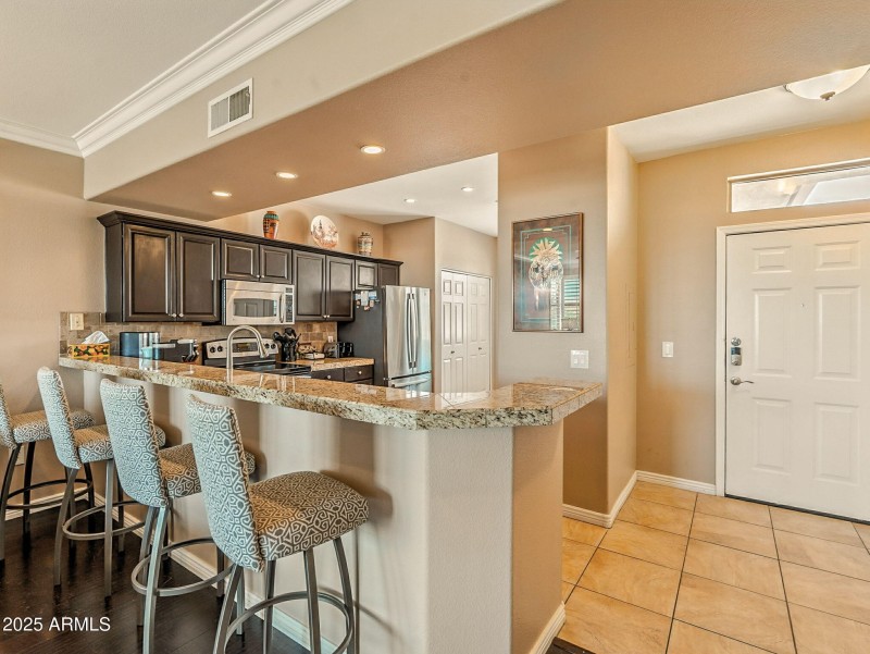 9-web-or-mls-76th-9