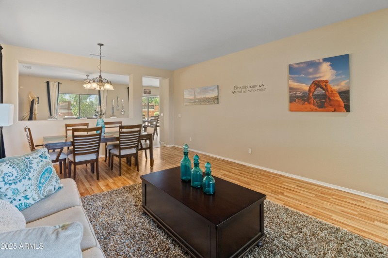 26011 W Tonopah Dr-66