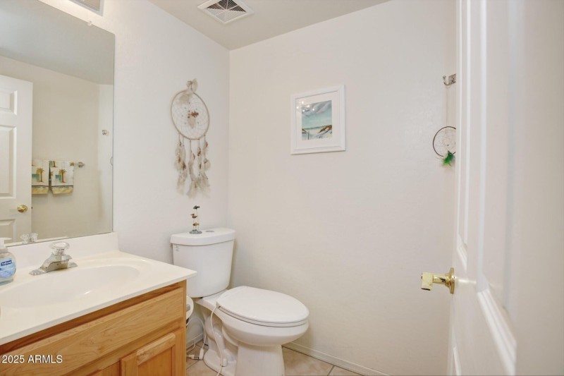 thumbnail_Lisbon Drive (43)