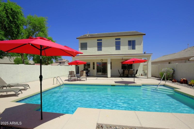 thumbnail_Lisbon Drive (49)