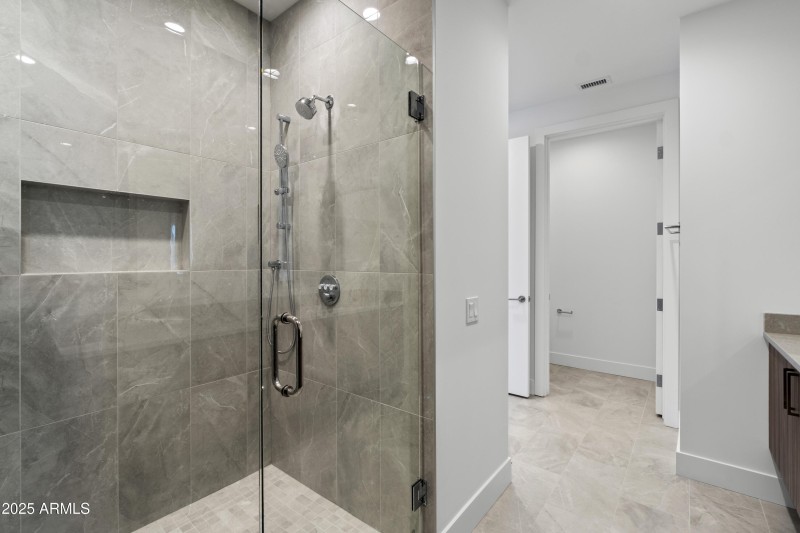 23-Primary Bathroom