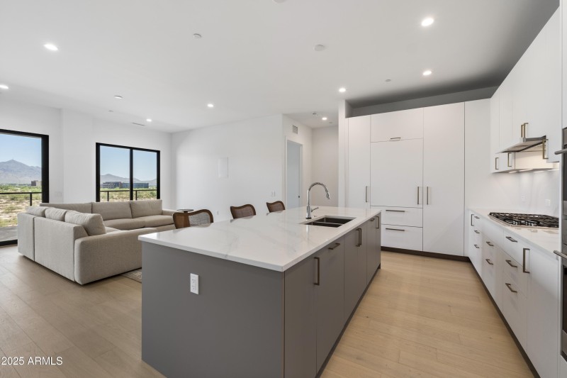 07-Kitchen