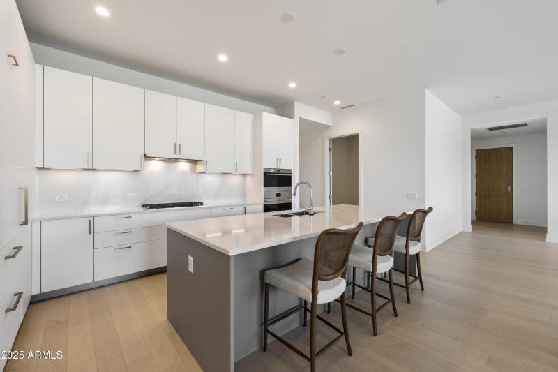05-Kitchen
